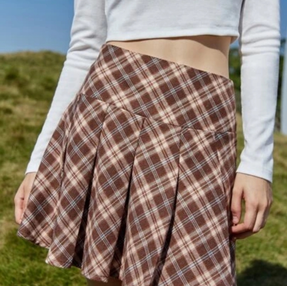 plaid pleated skirt